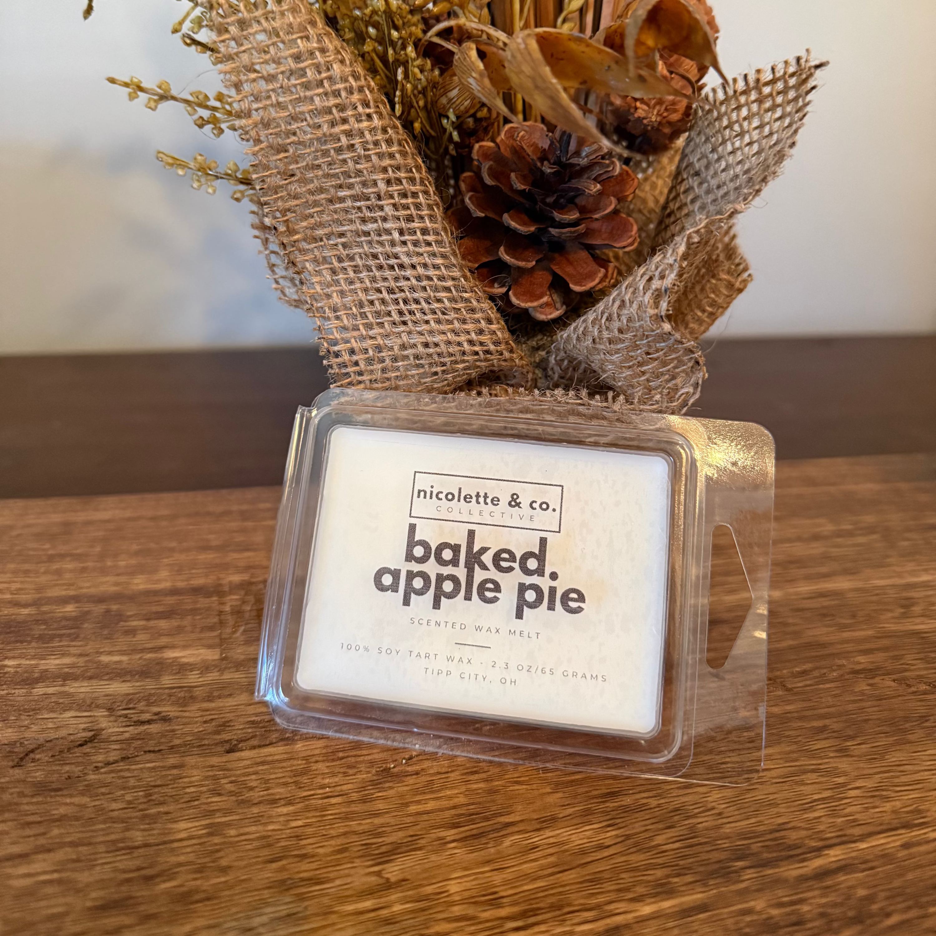 baked apple pie wax melt